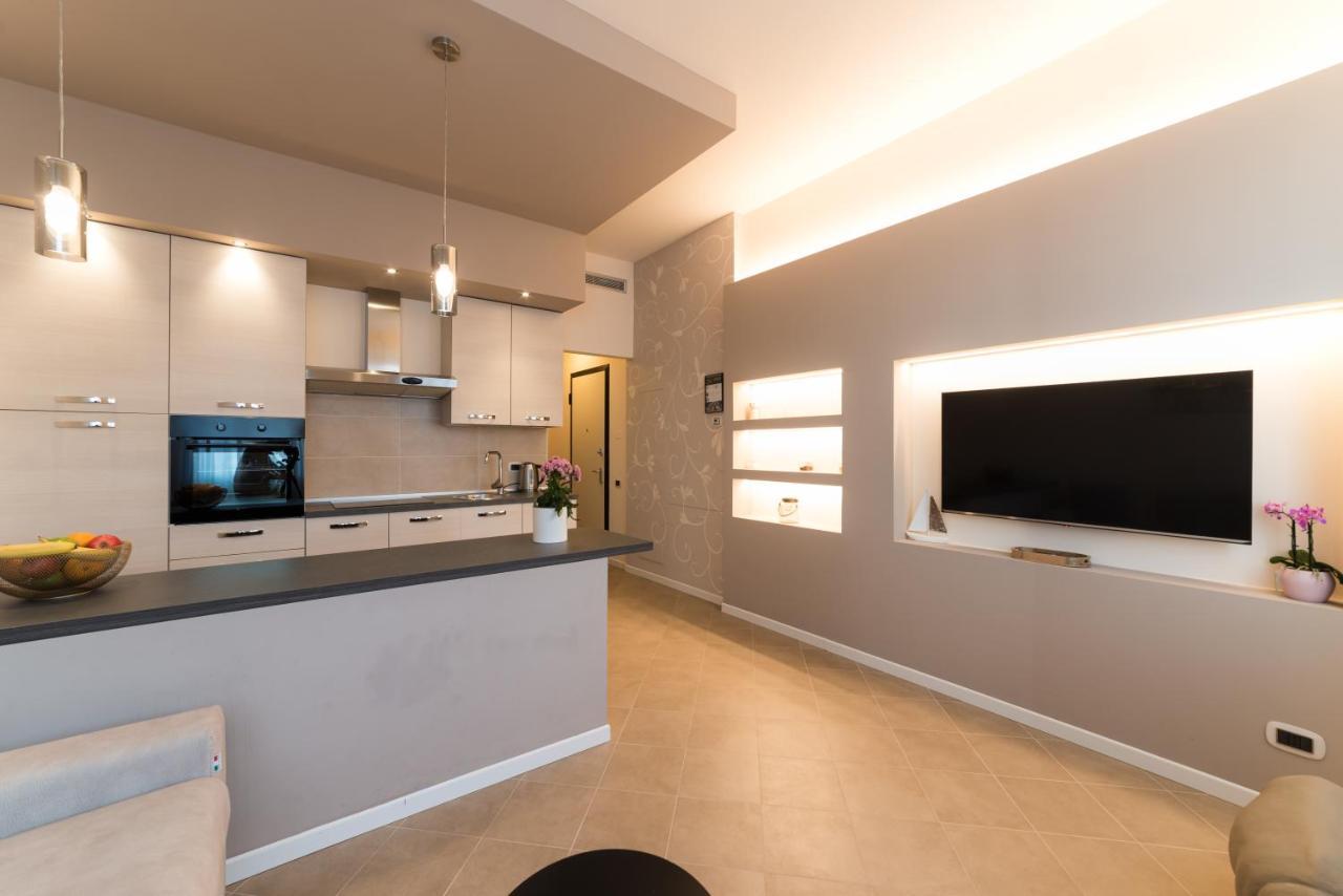 Dv Garda Suite Campione del Garda Exterior photo
